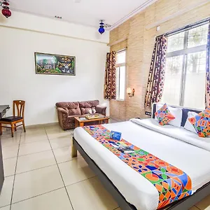 Fabhotel Everest International 3* Udaipur