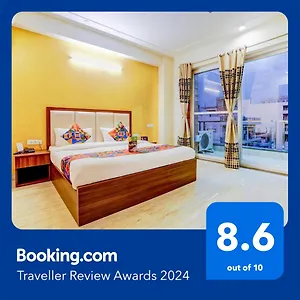 Fabhotel Golf Course Sapphire 3* Gurgaon
