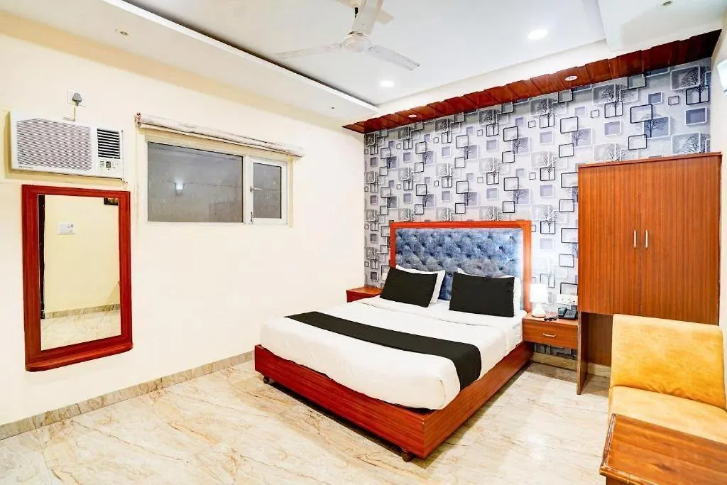 Hotel S V Grand Varanasi